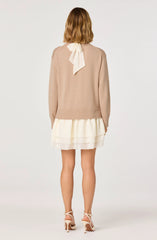 Lt taupe cream