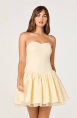 Butter yellow