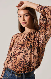 Taupe leopard print
