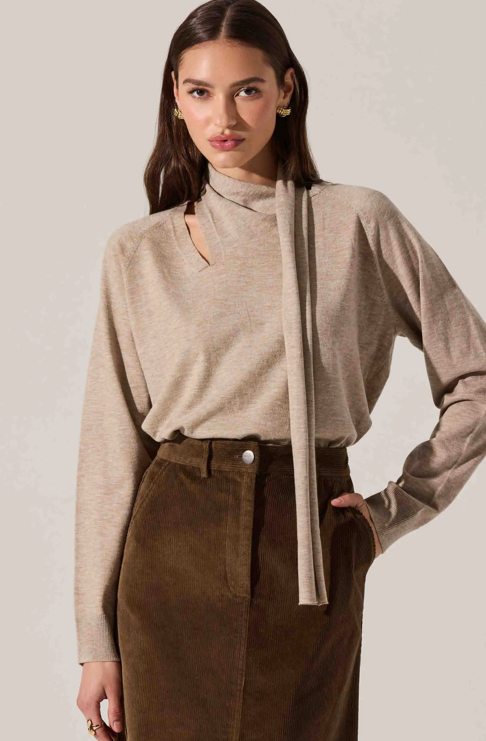 Taupe