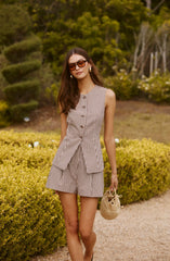 Brown checker