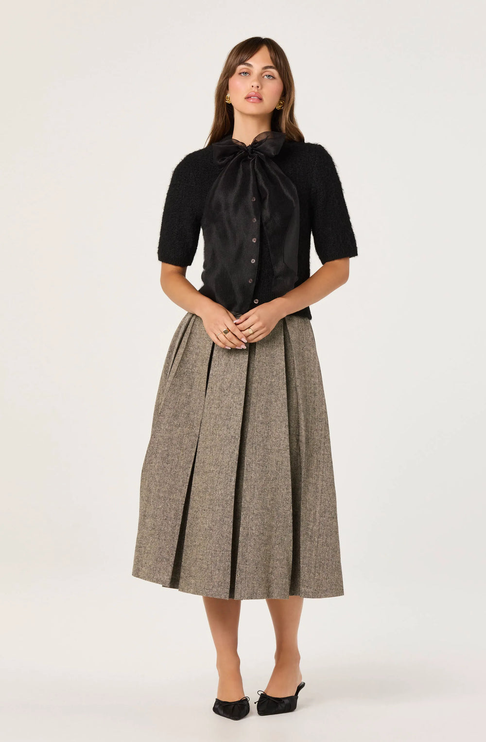 Taupe black fleck