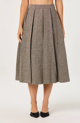Taupe black fleck