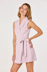 Dusty pink