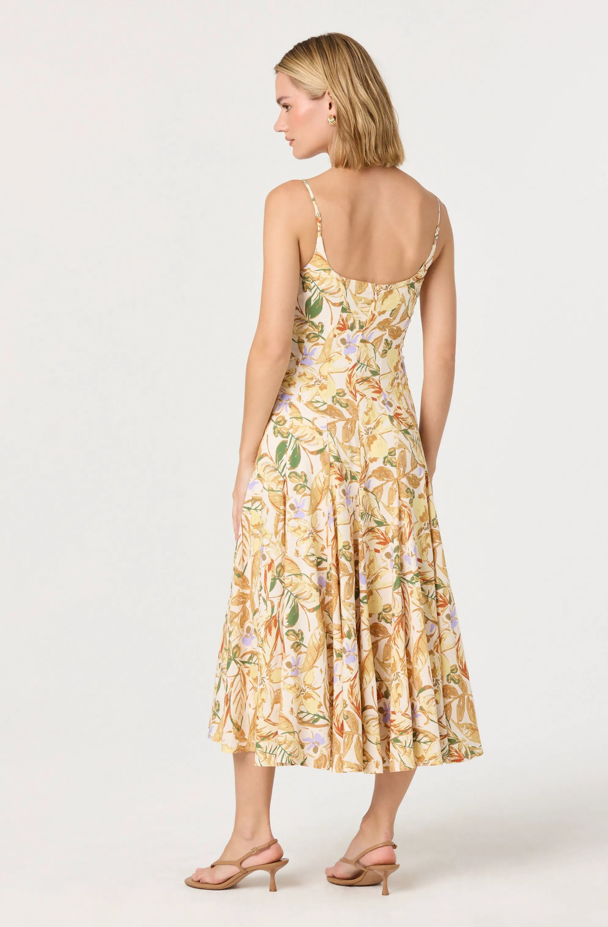 Mustard green tropic