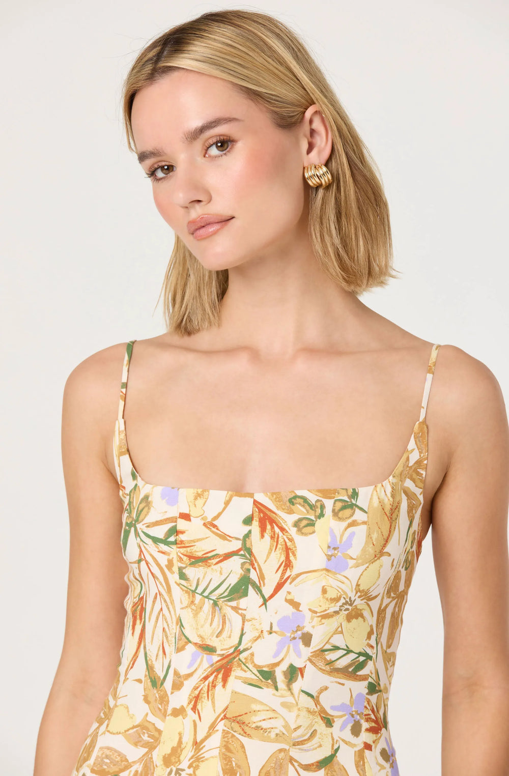 Mustard green tropic