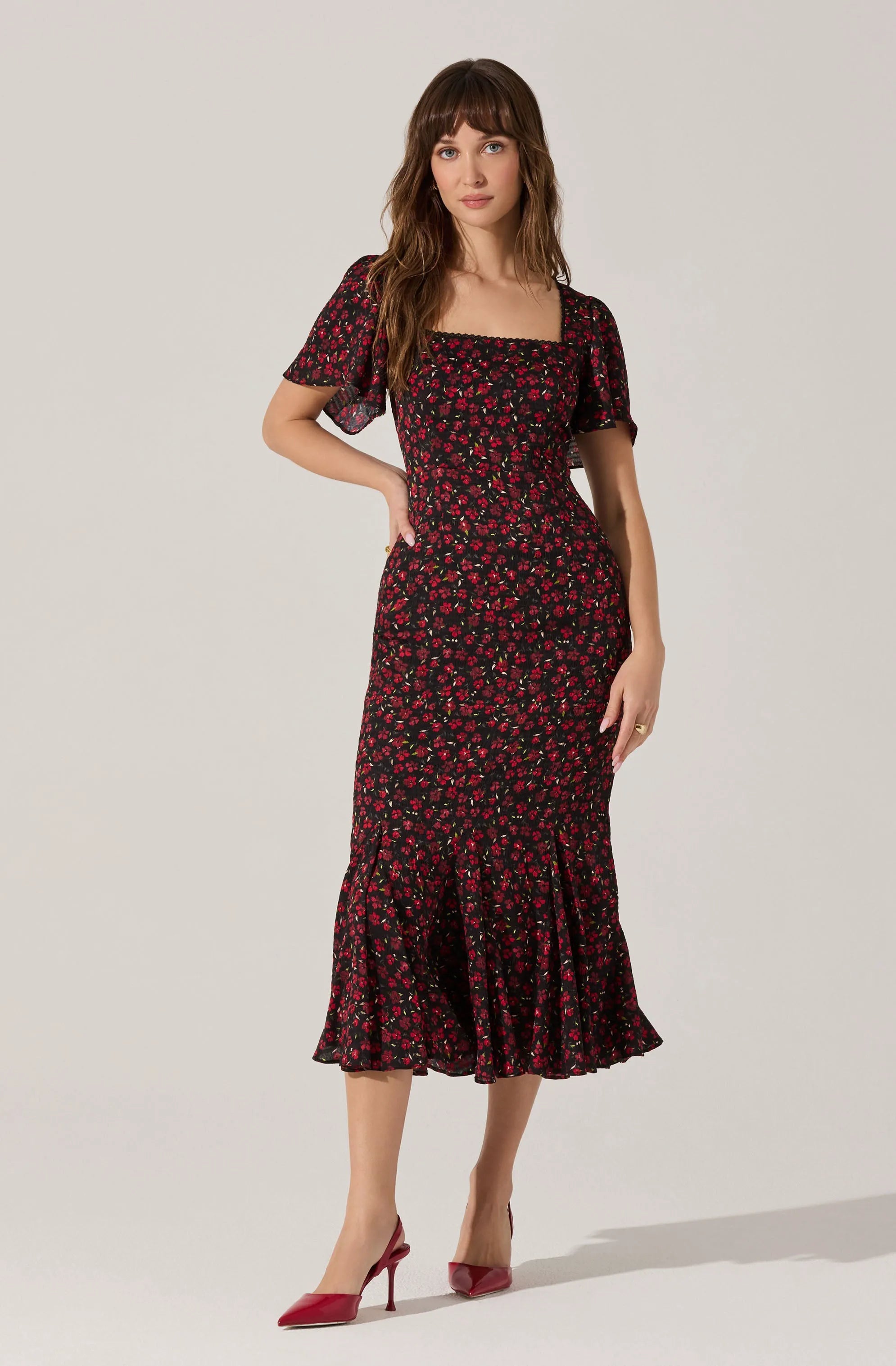 Black red floral