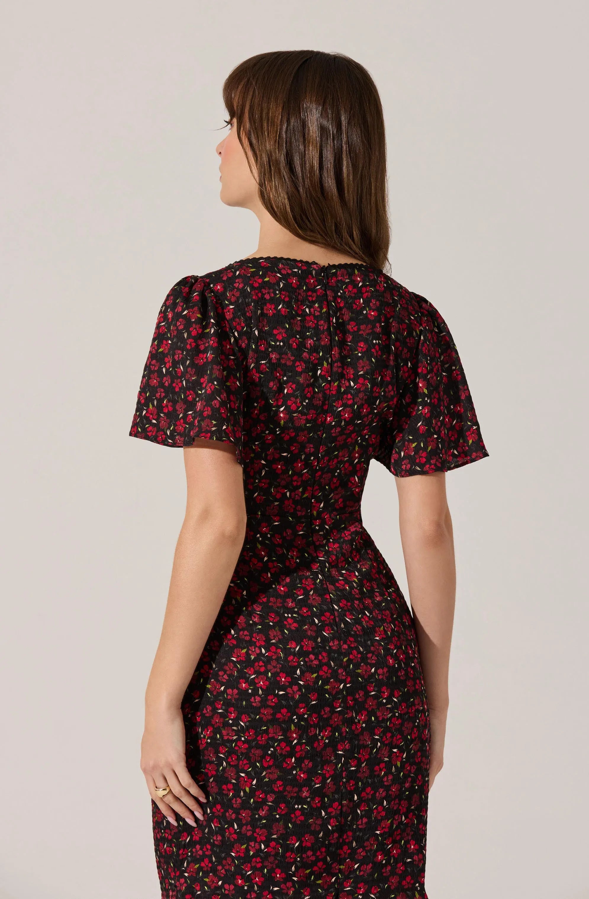 Black red floral