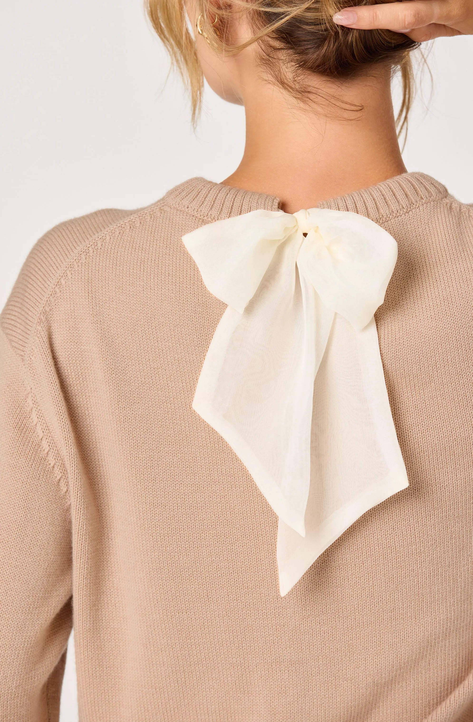 Lt taupe cream
