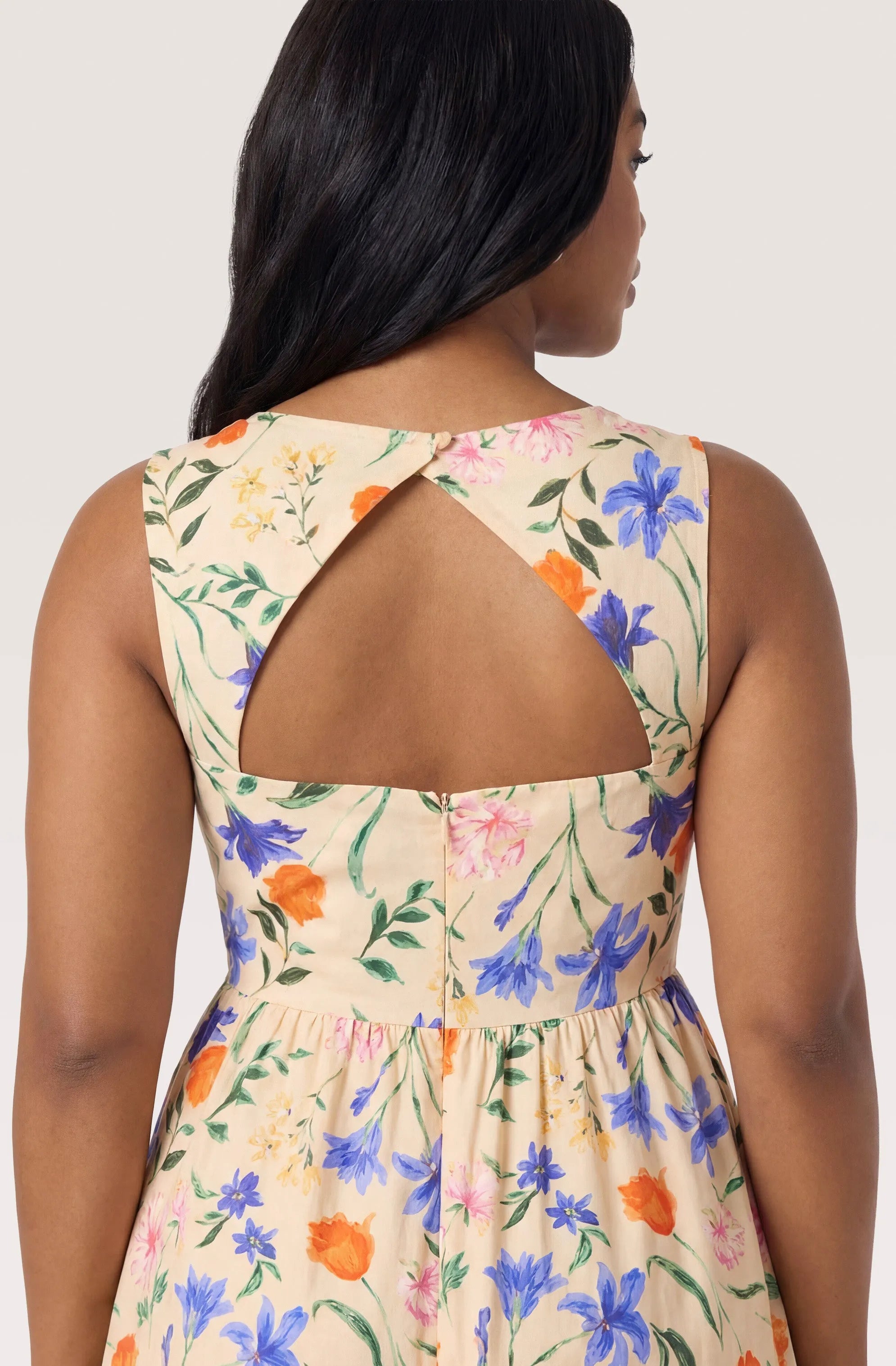 Plus Size - Bright bloom floral