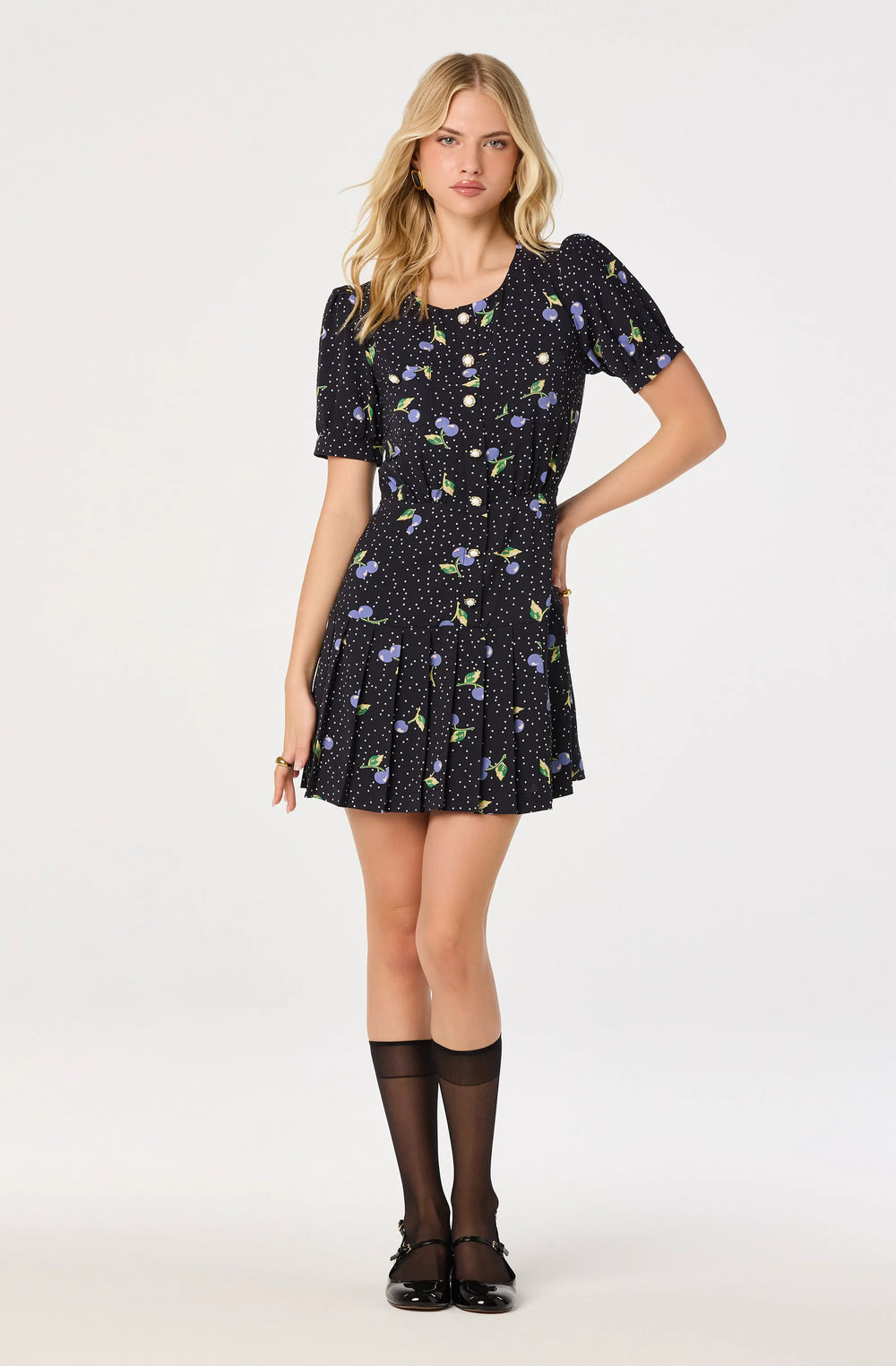 Navy dot