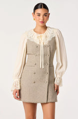 Taupe