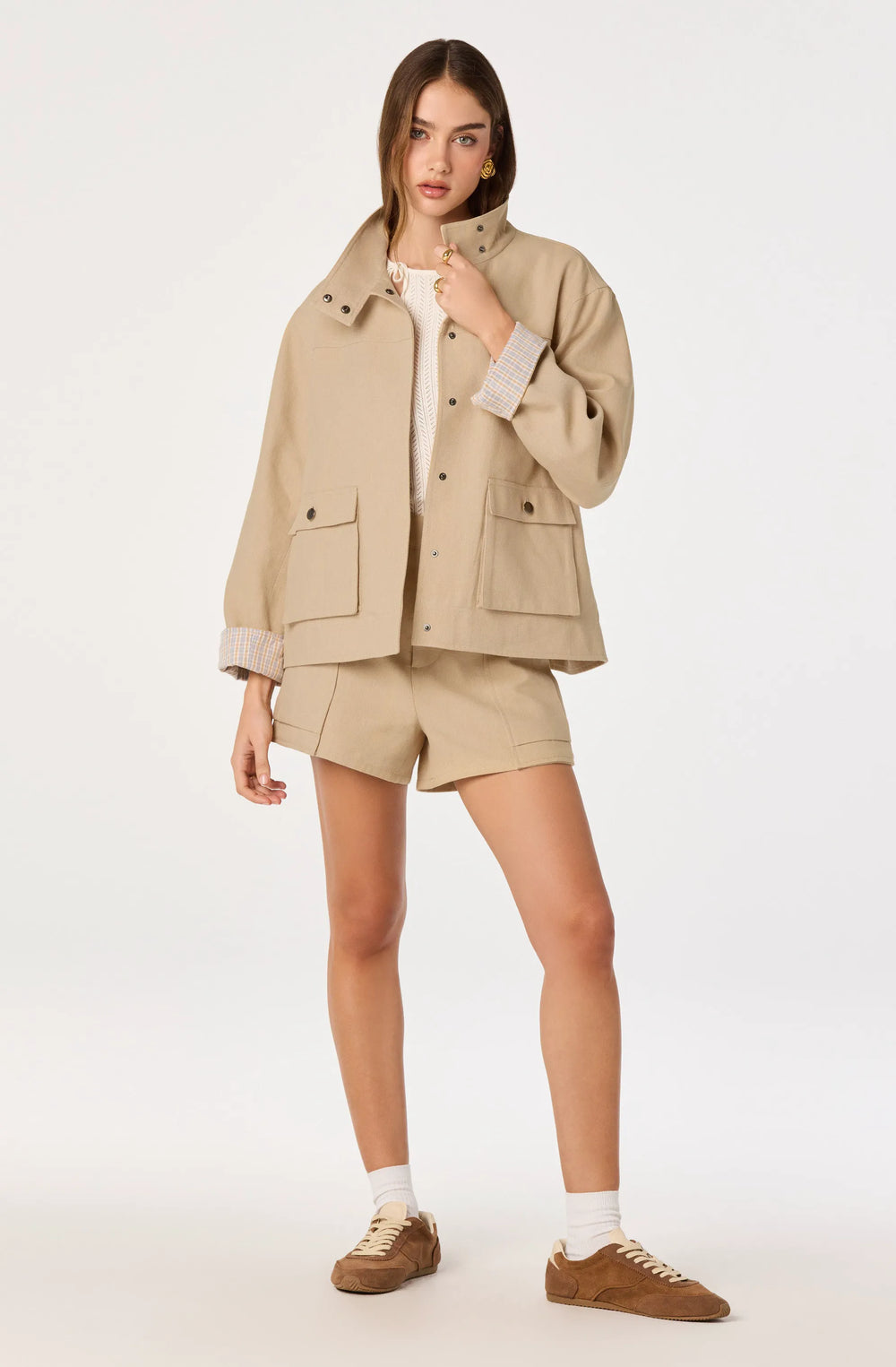 Tan