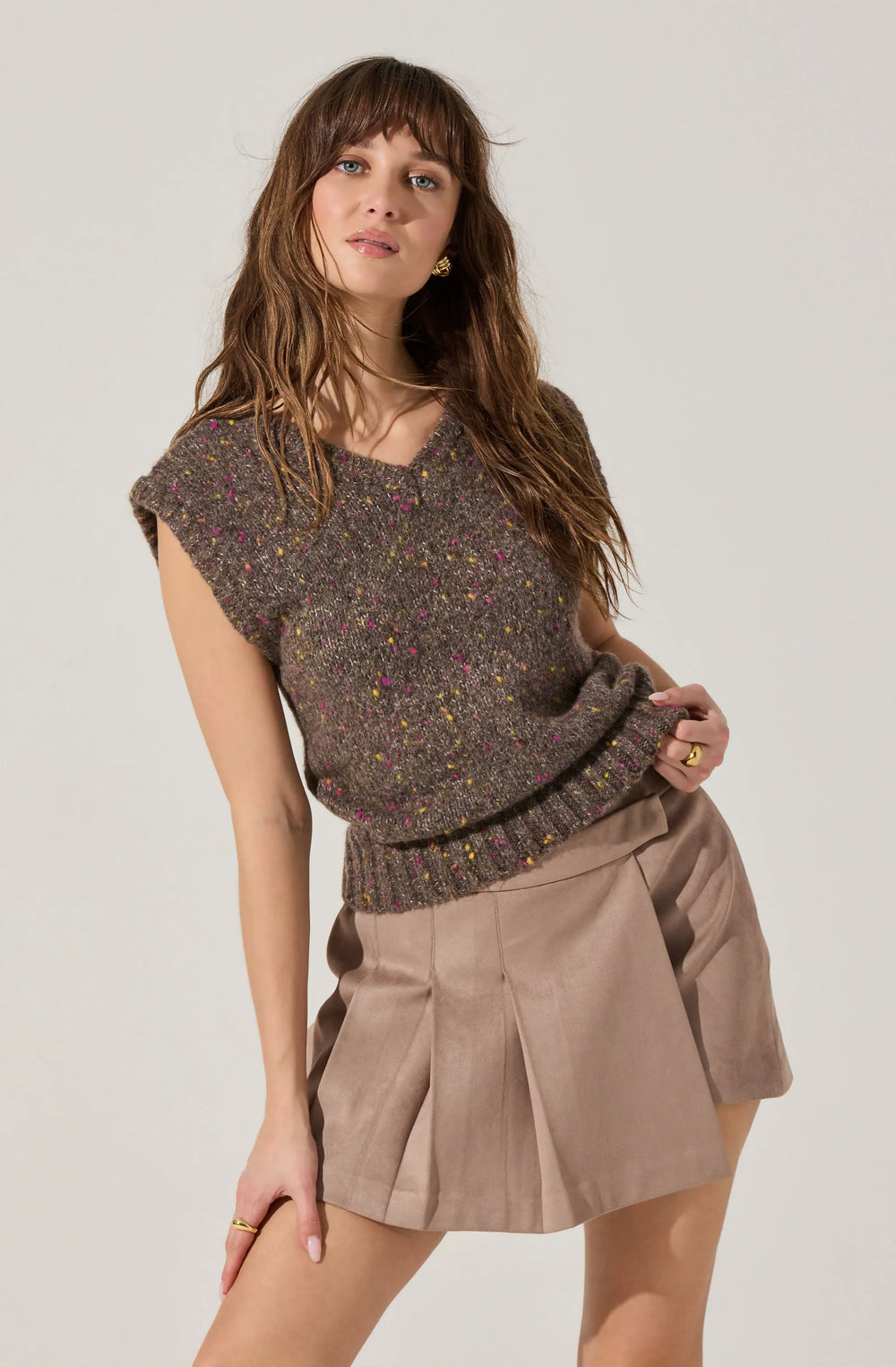 Taupe