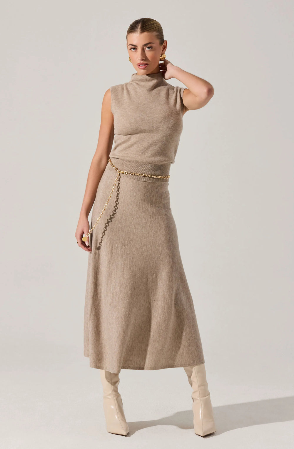 Taupe