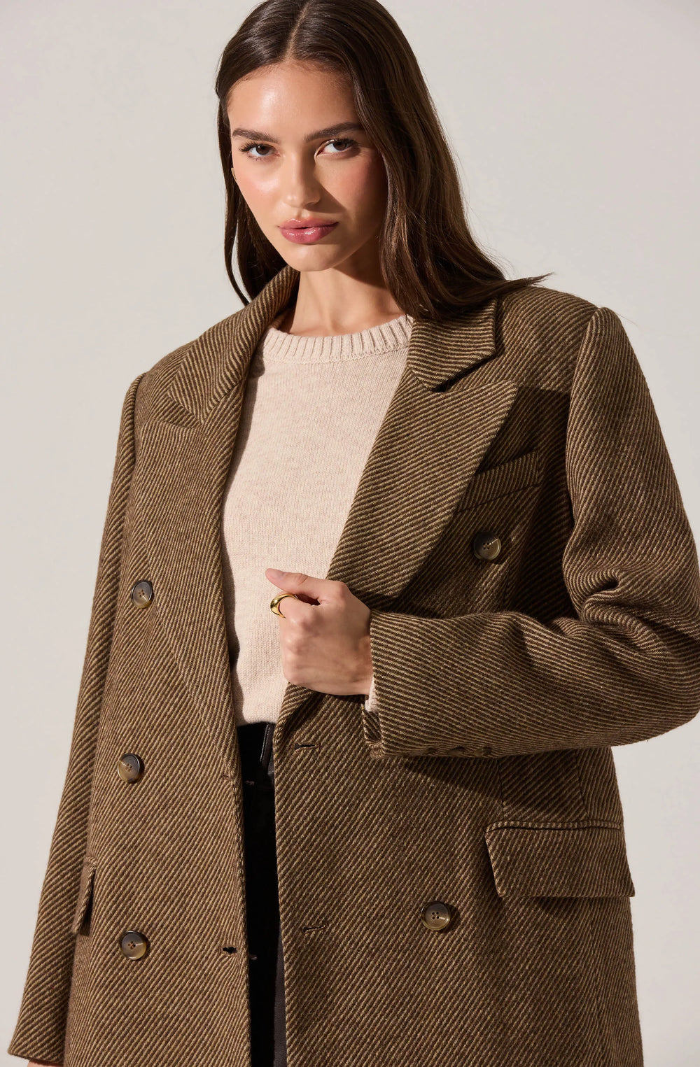 Dark khaki