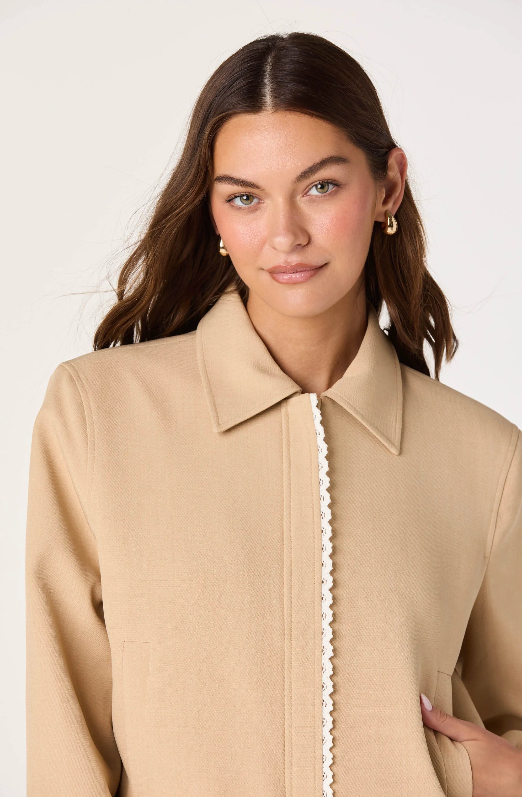 Taupe