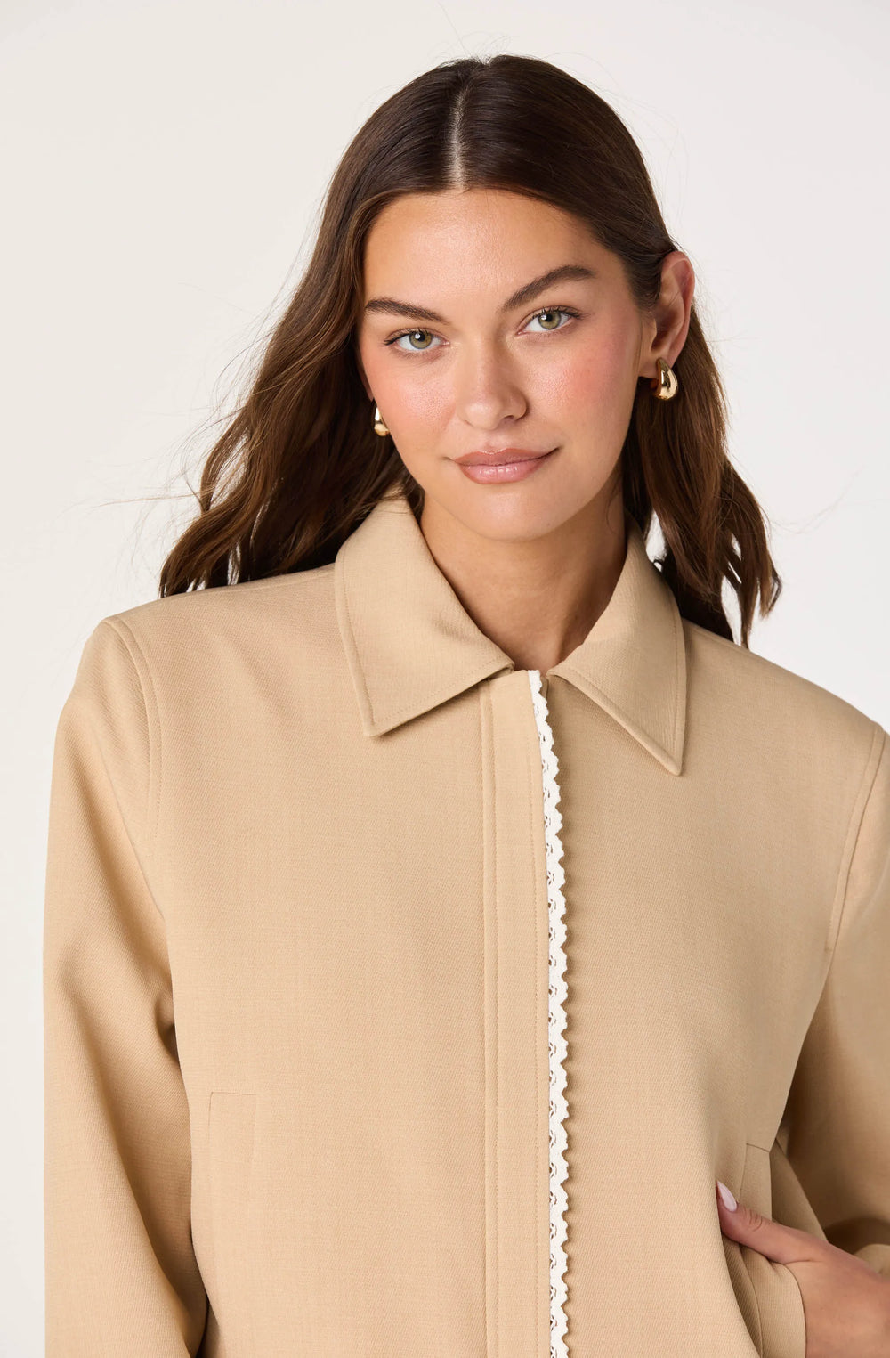 Taupe