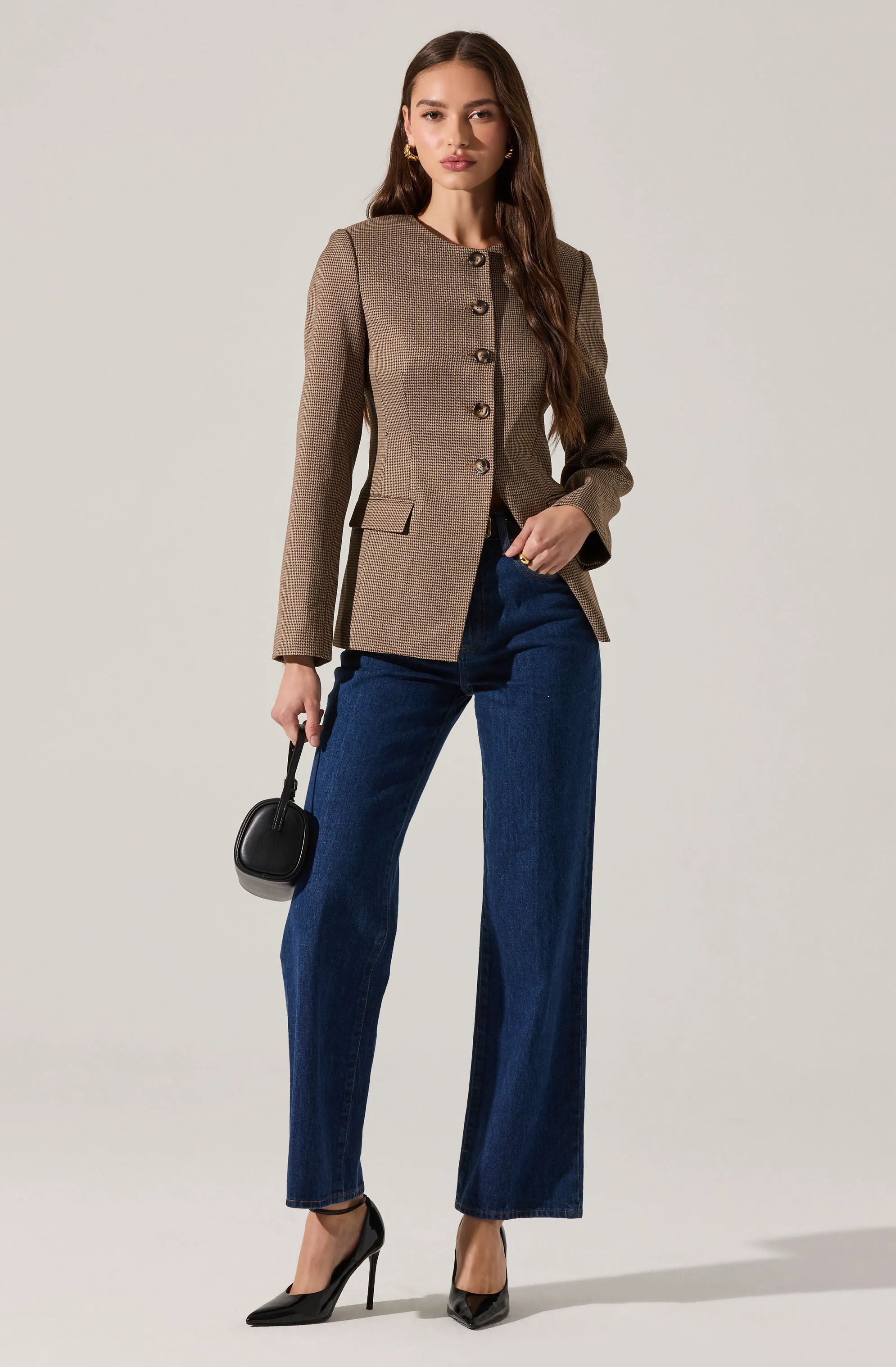 Brown houndstooth
