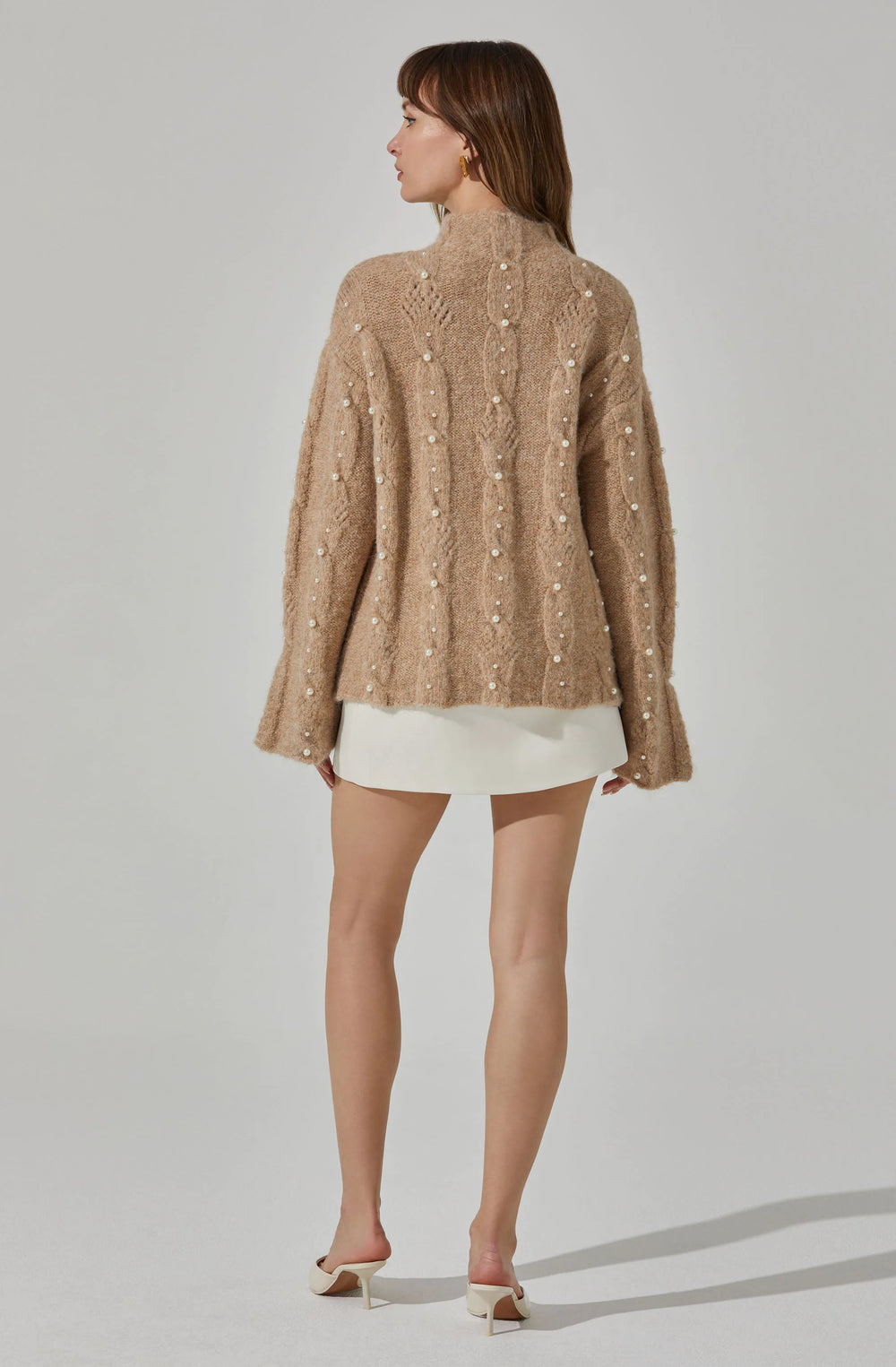 Taupe