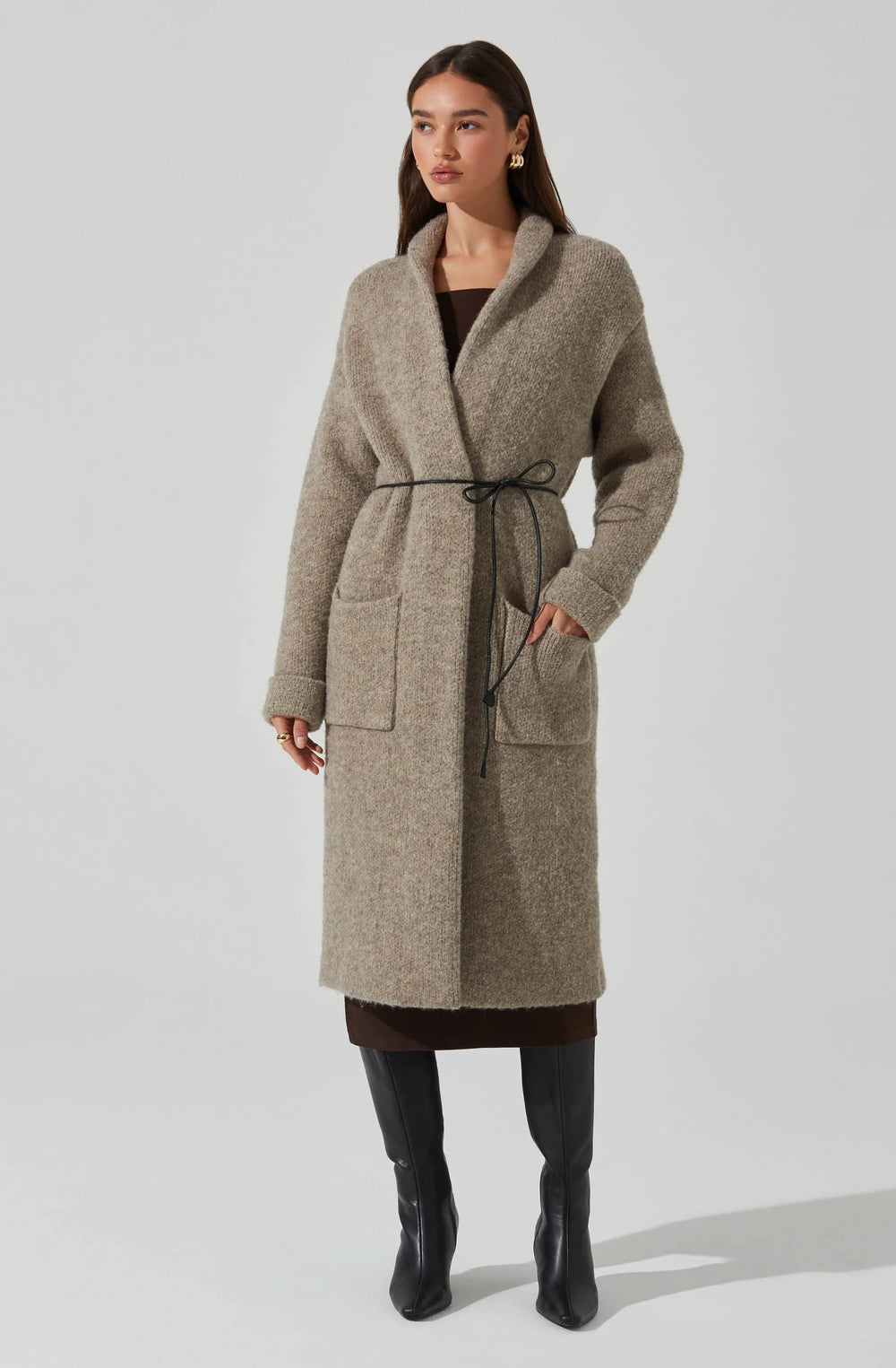 Taupe