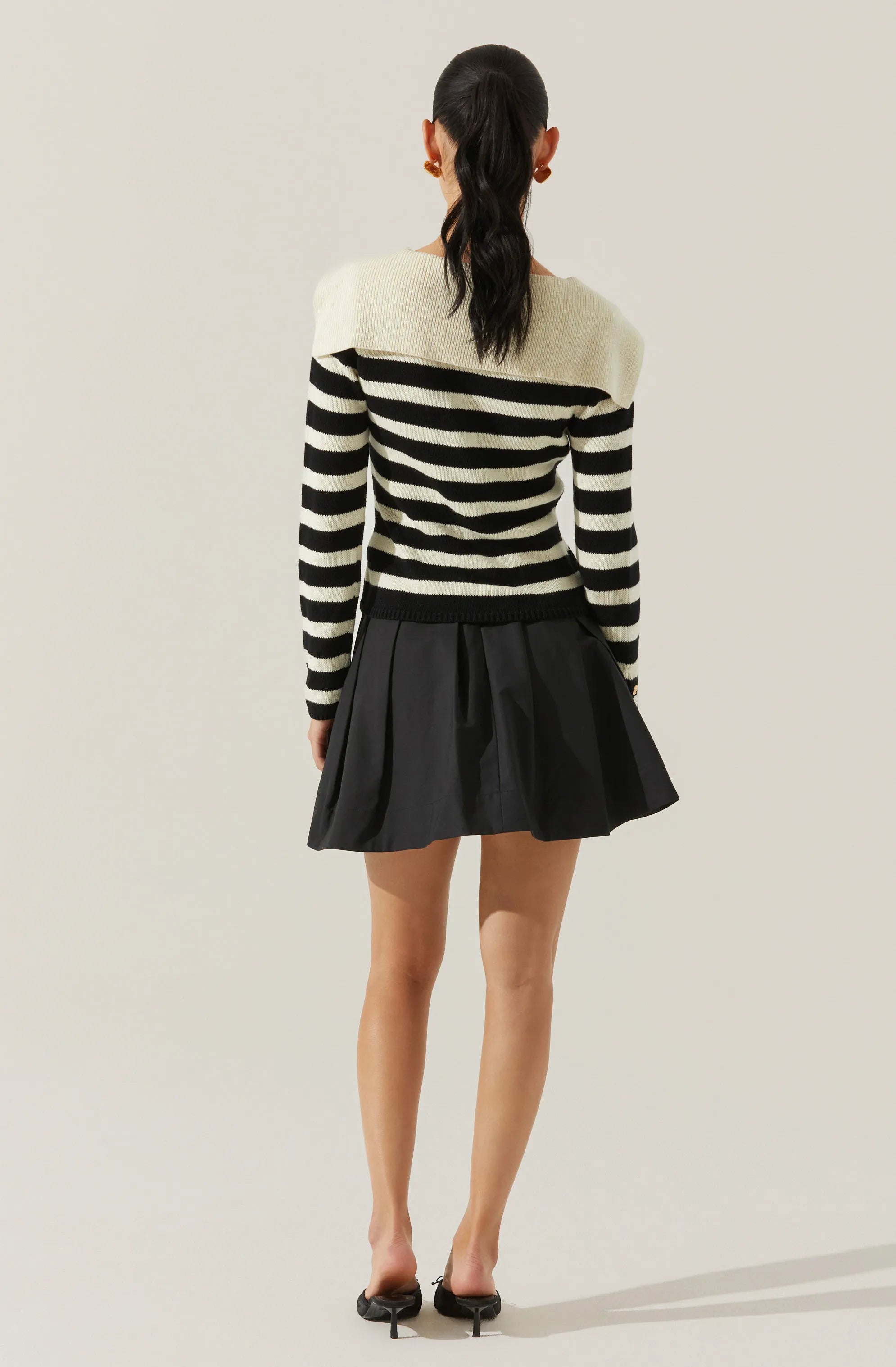 Stripe cream black