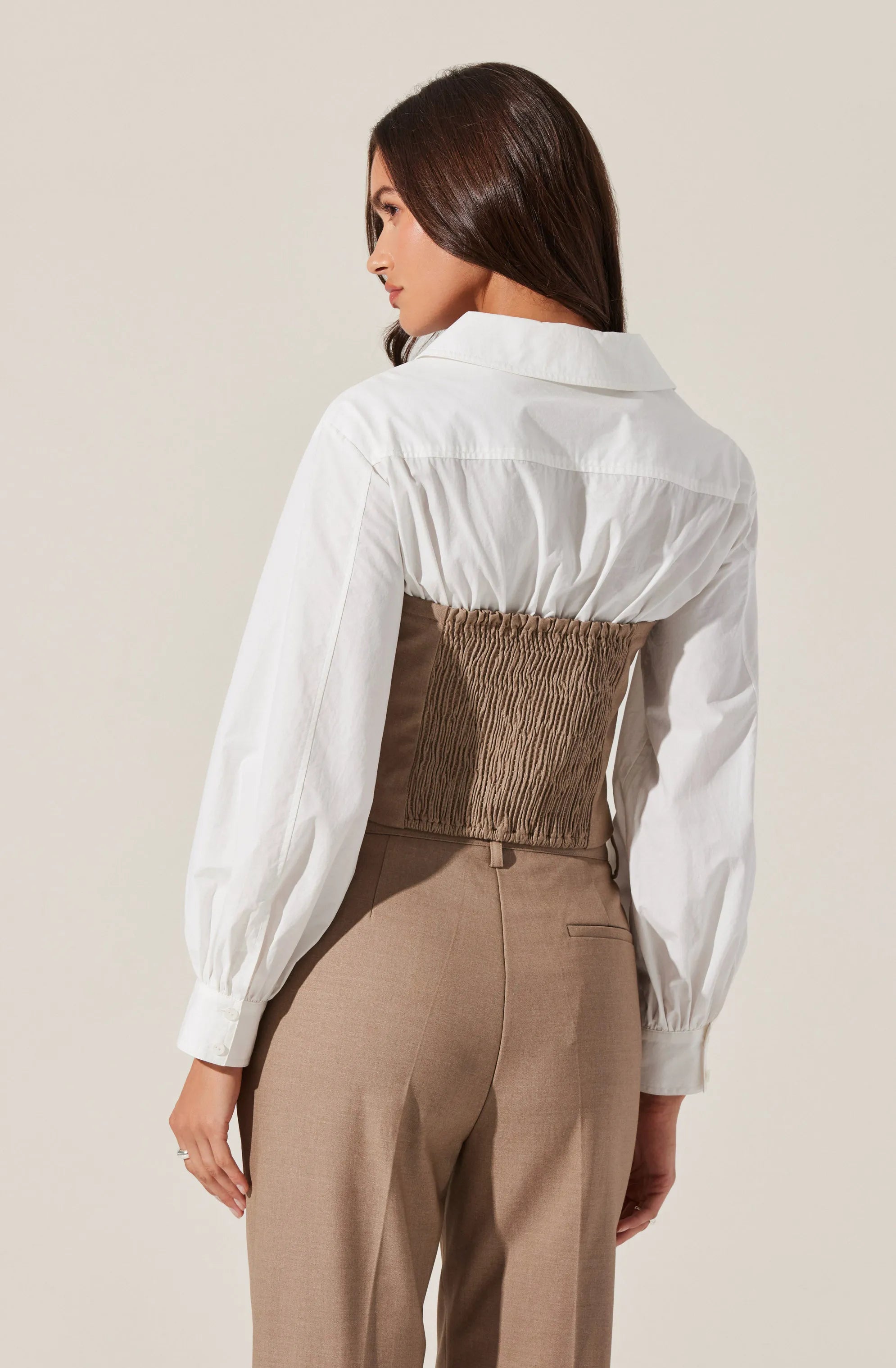 Taupe