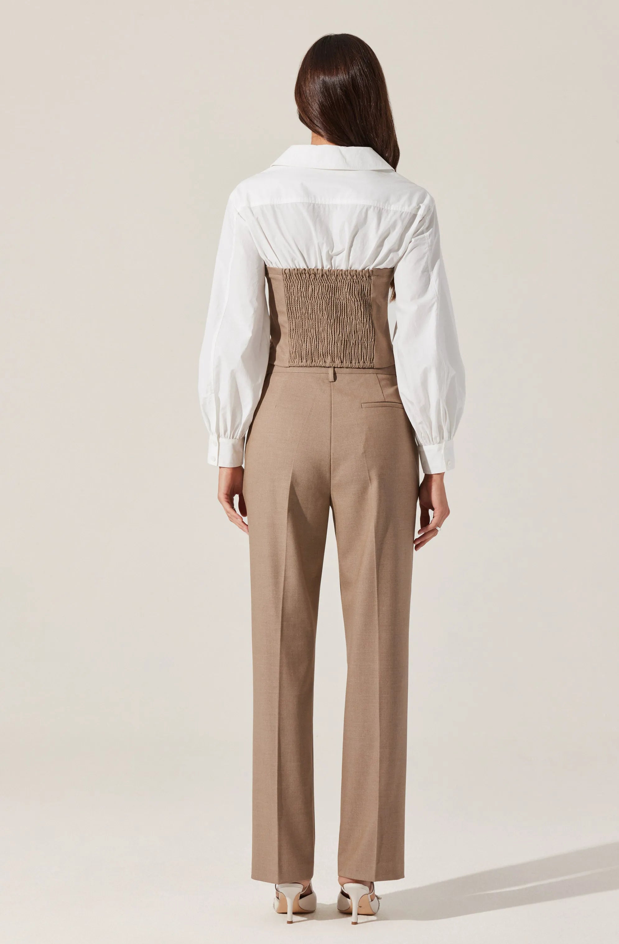 Taupe