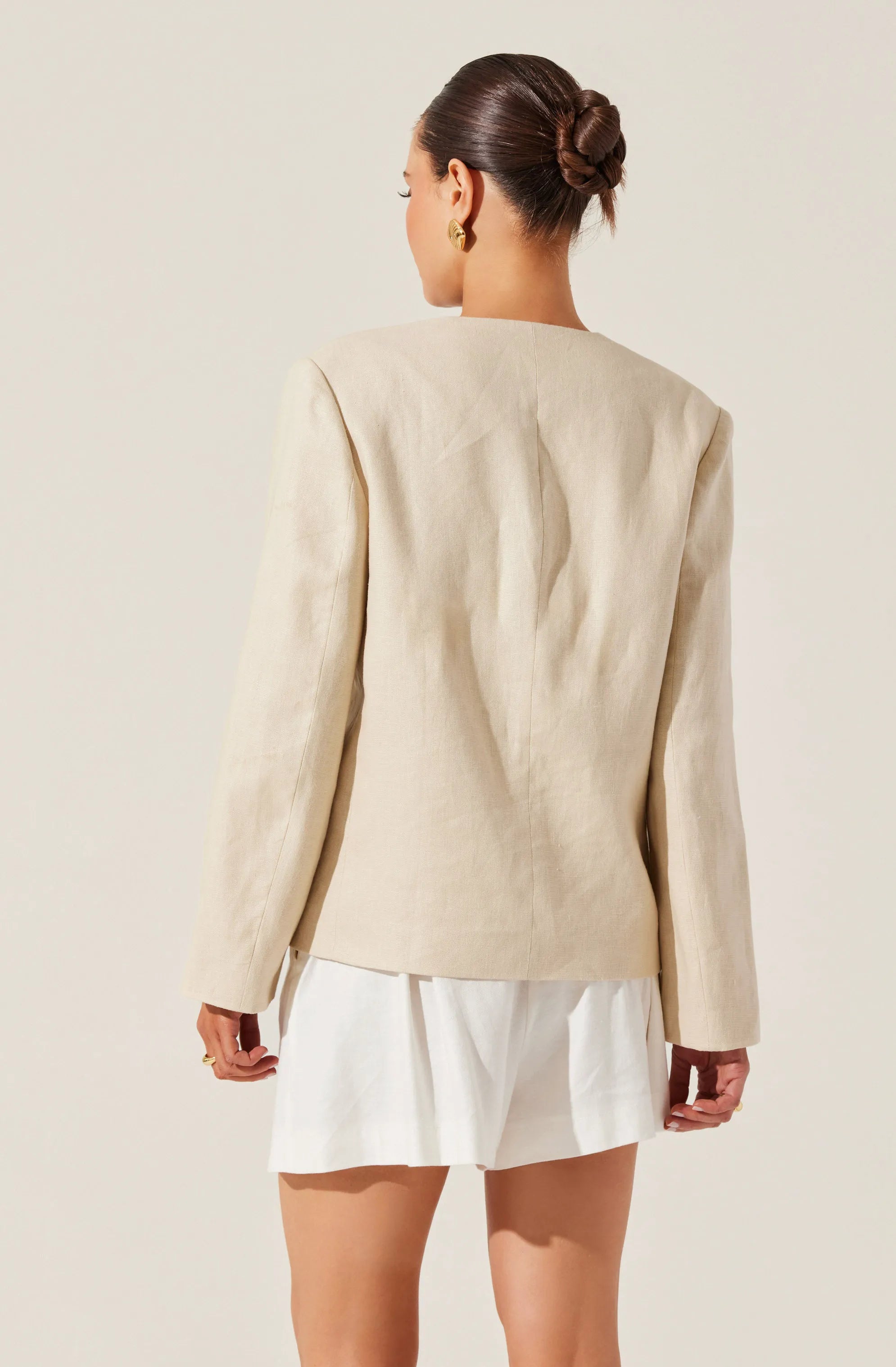 Vintage cream