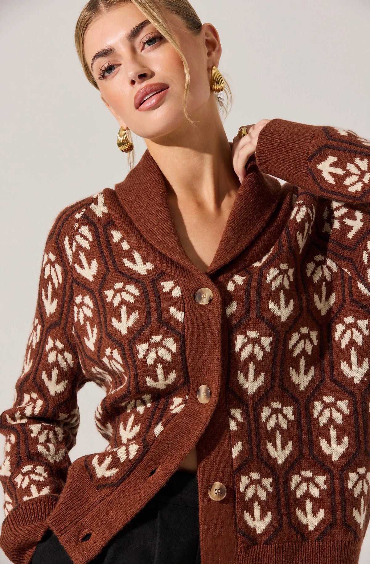 Brown floral