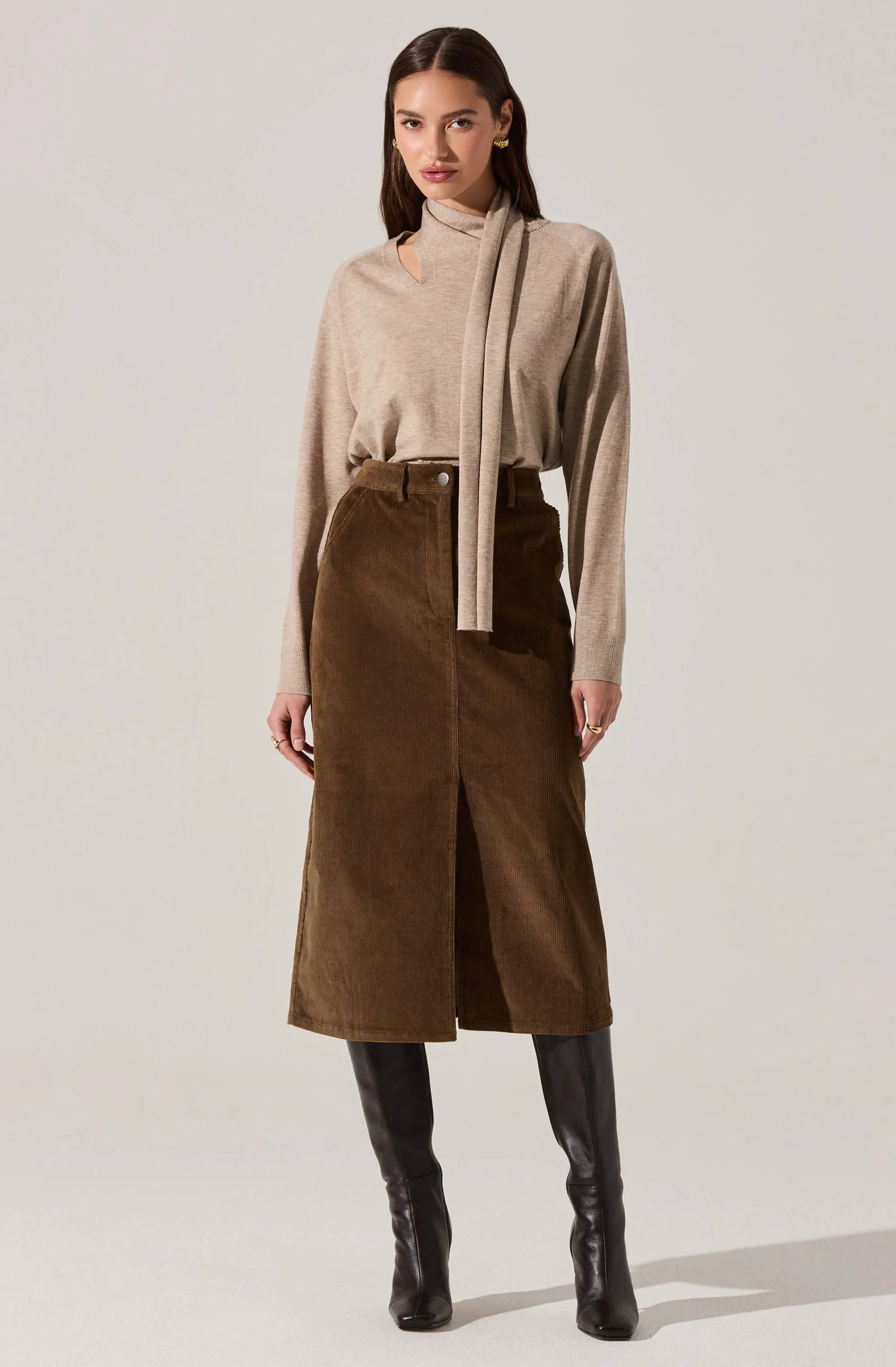 Taupe