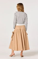 Black white stripe