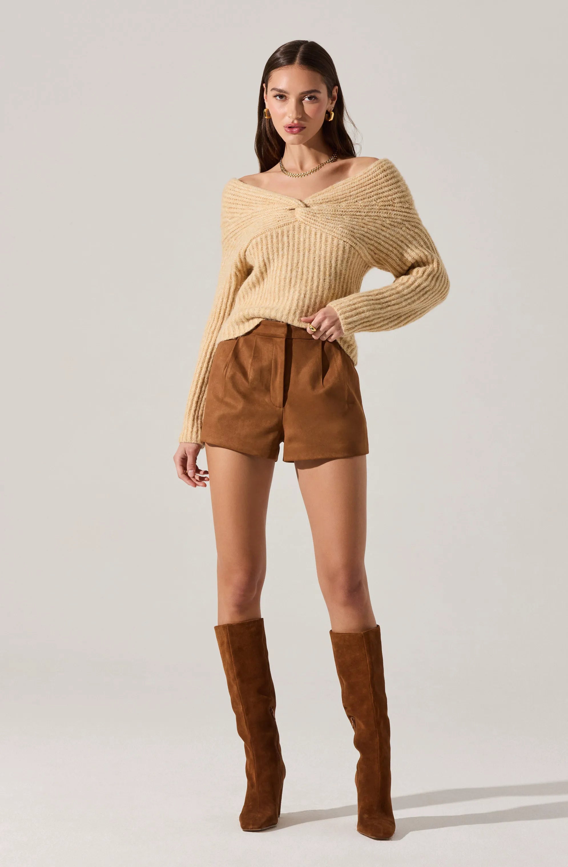 Butter yellow