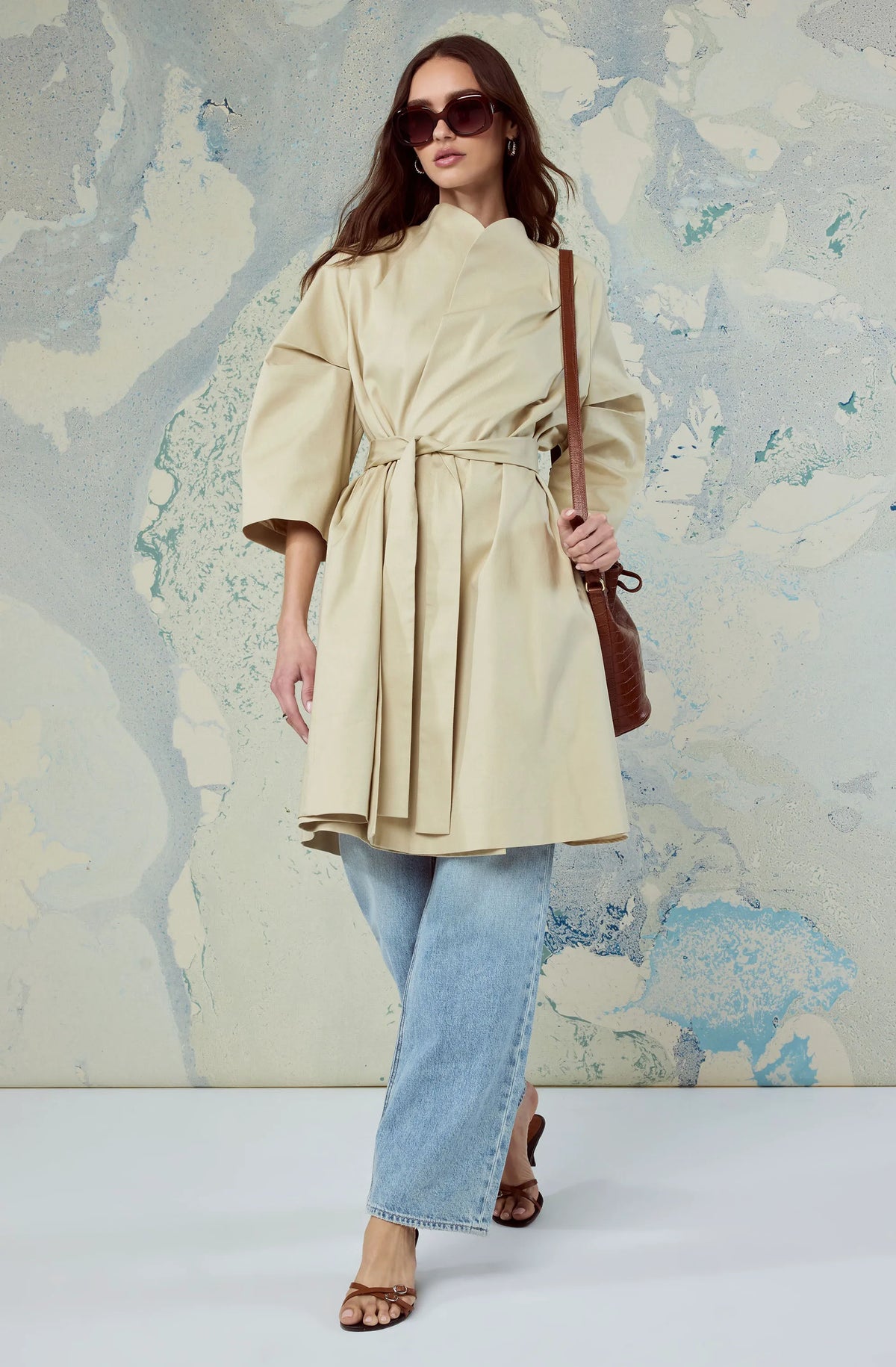 Light khaki