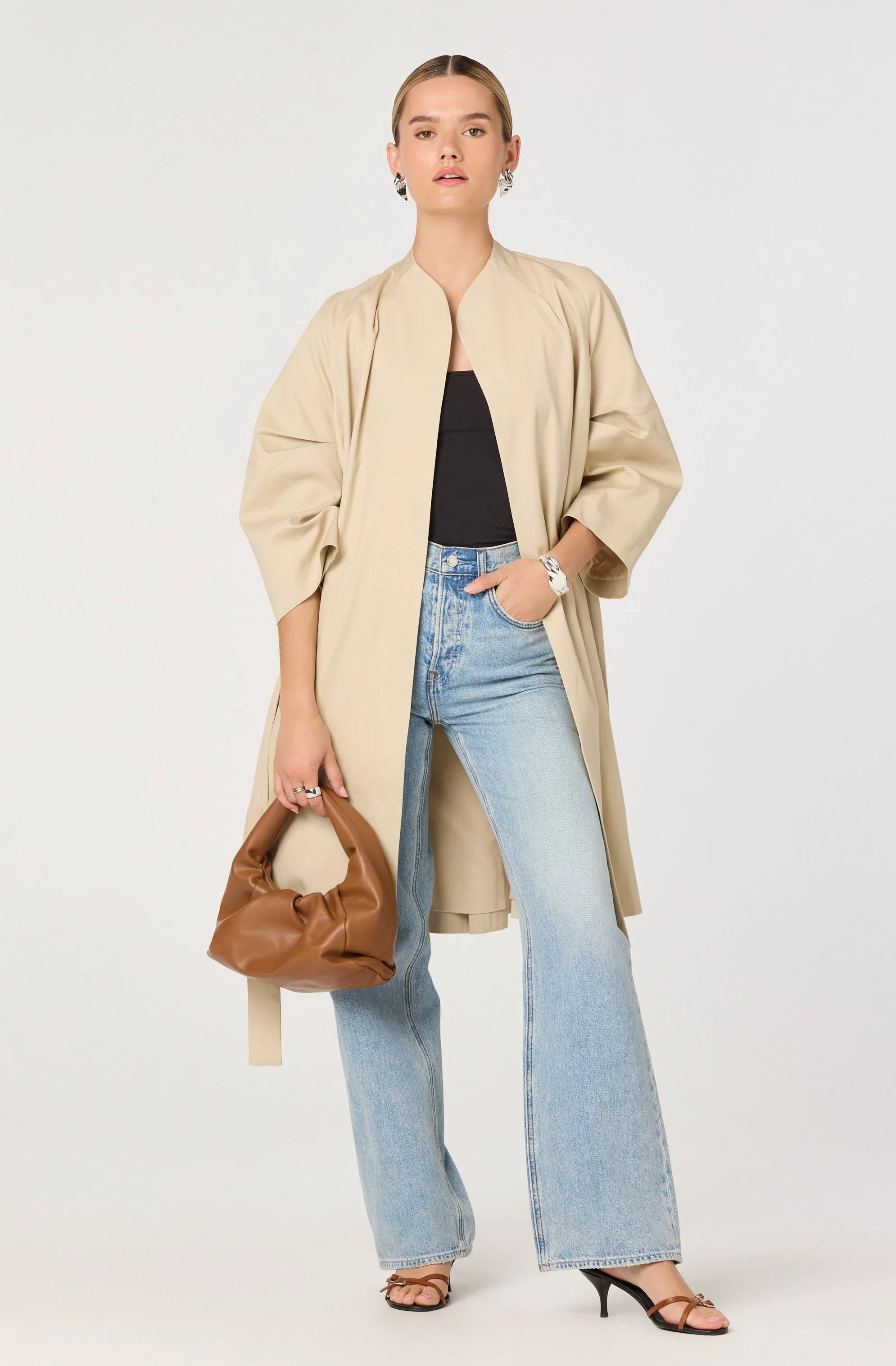 Light khaki