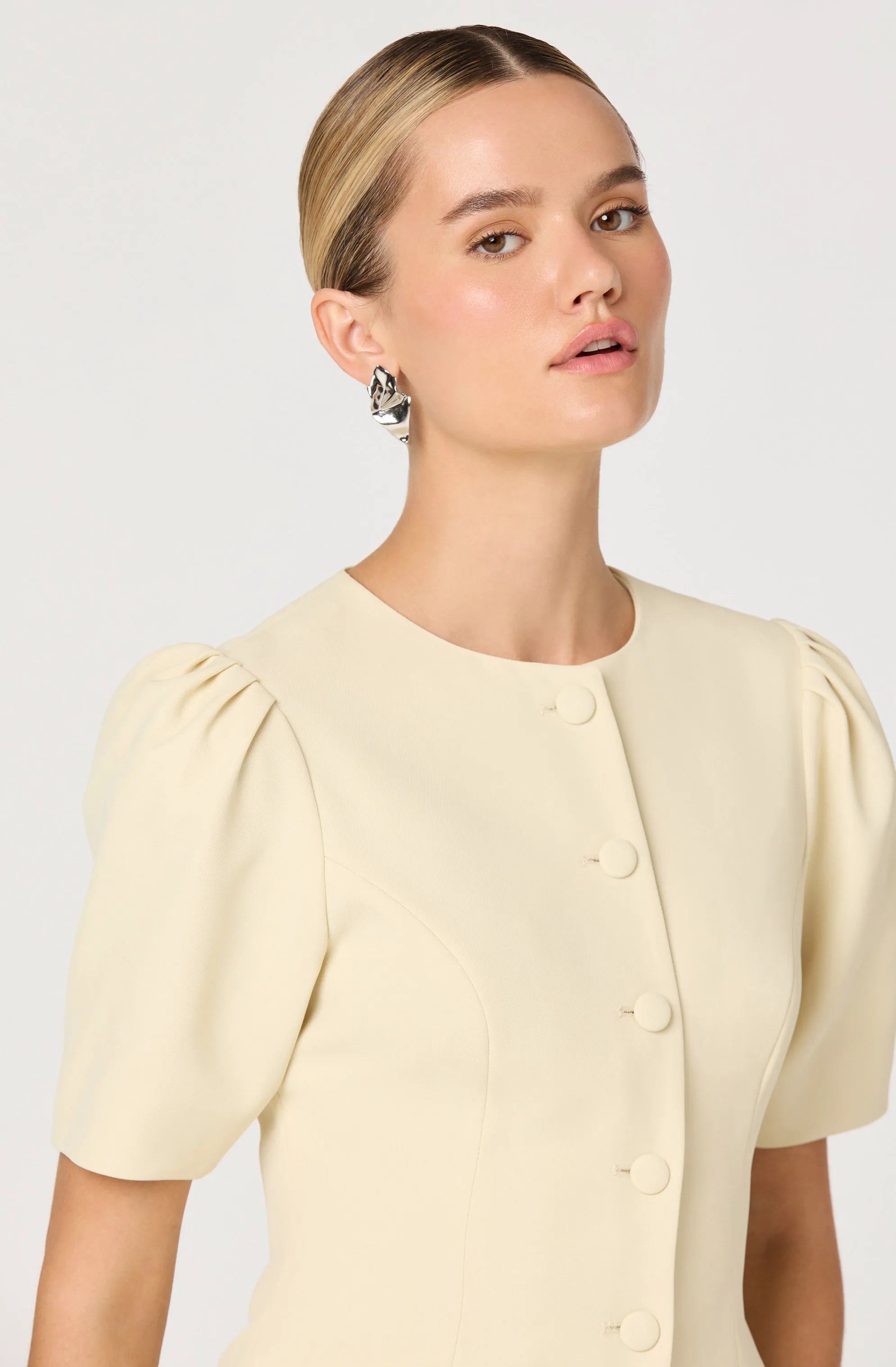 Butter yellow