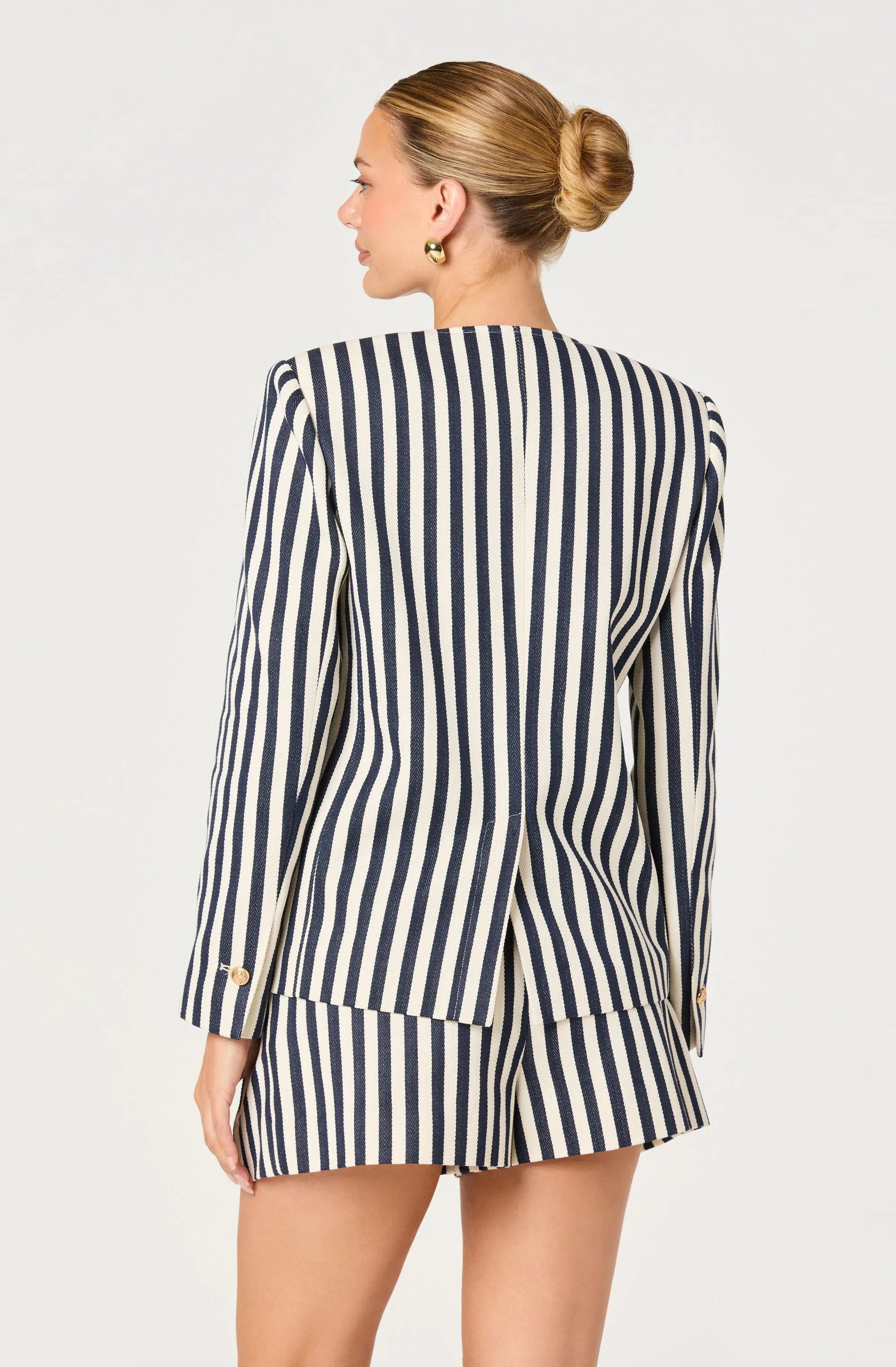 Cream navy stripe