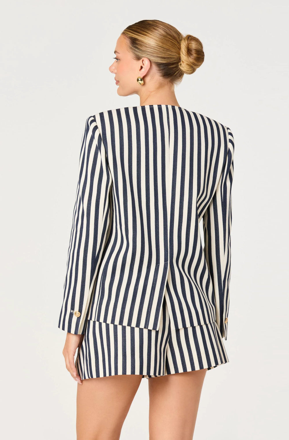 Cream navy stripe