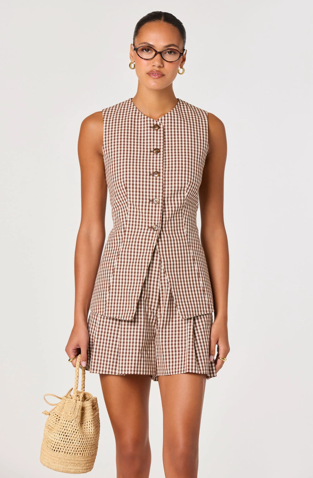 Brown checker