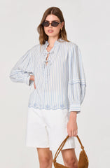 Blue stripe