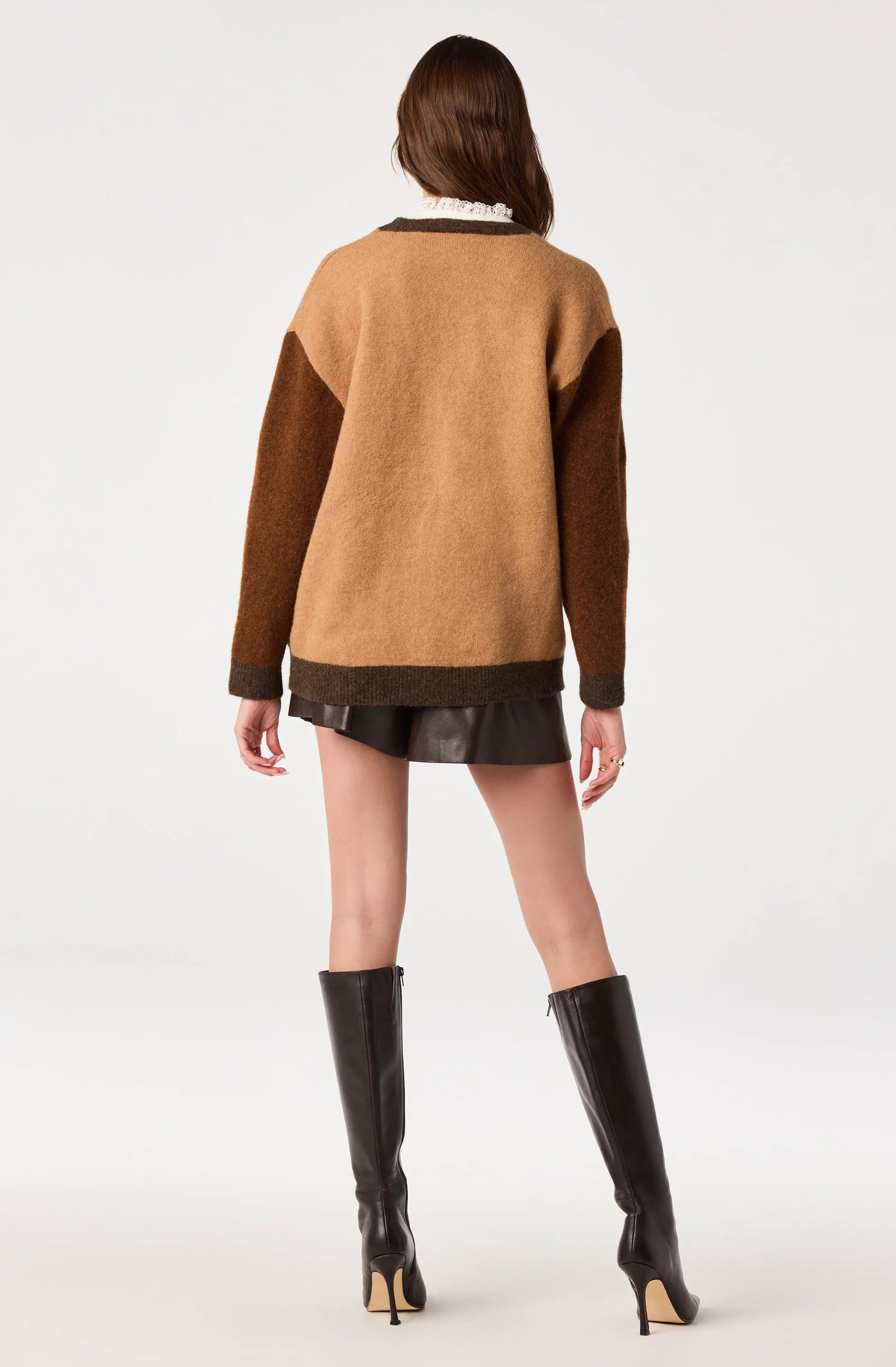 Camel brown