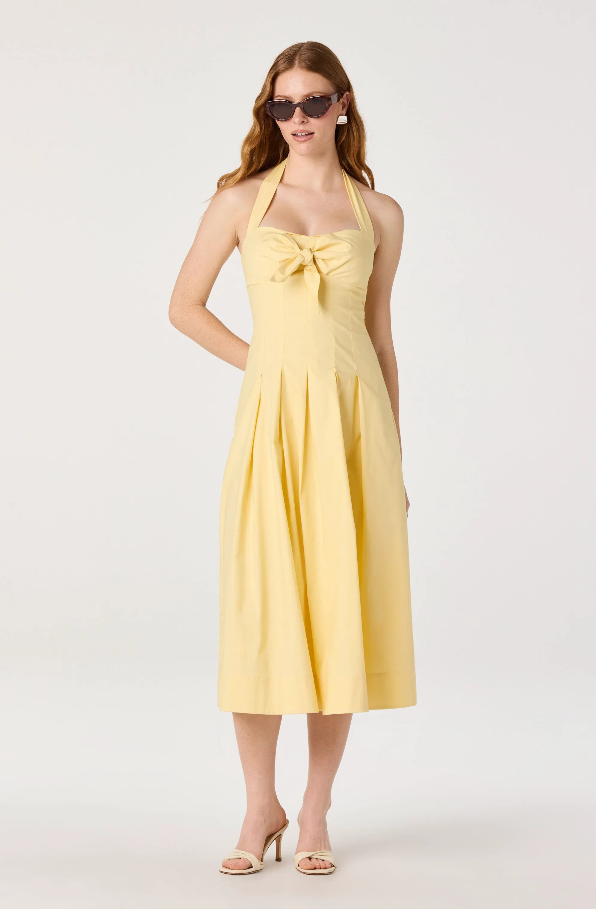 Butter yellow