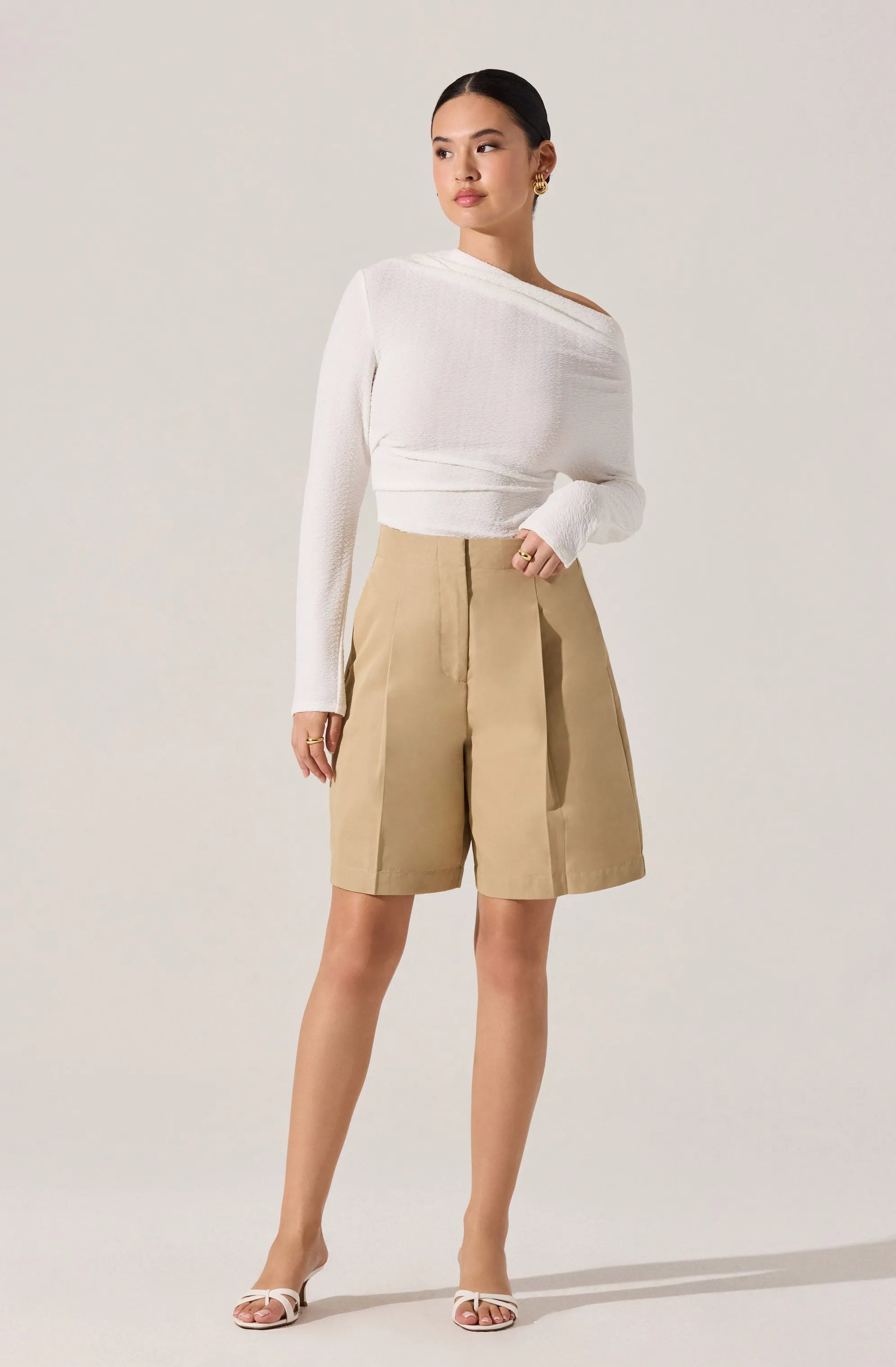 Tan