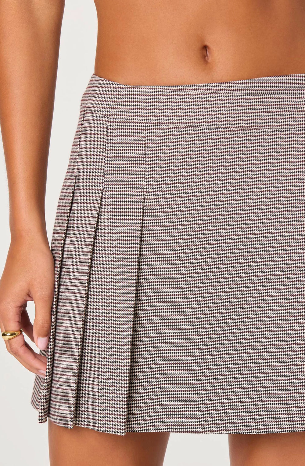 Black houndstooth
