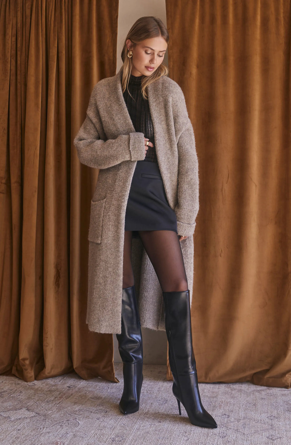 Taupe