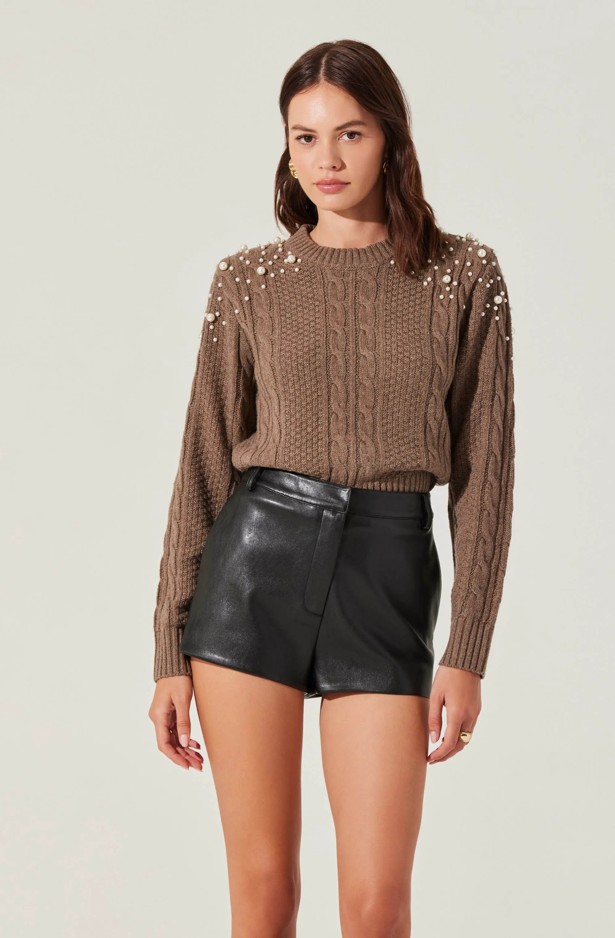 Taupe