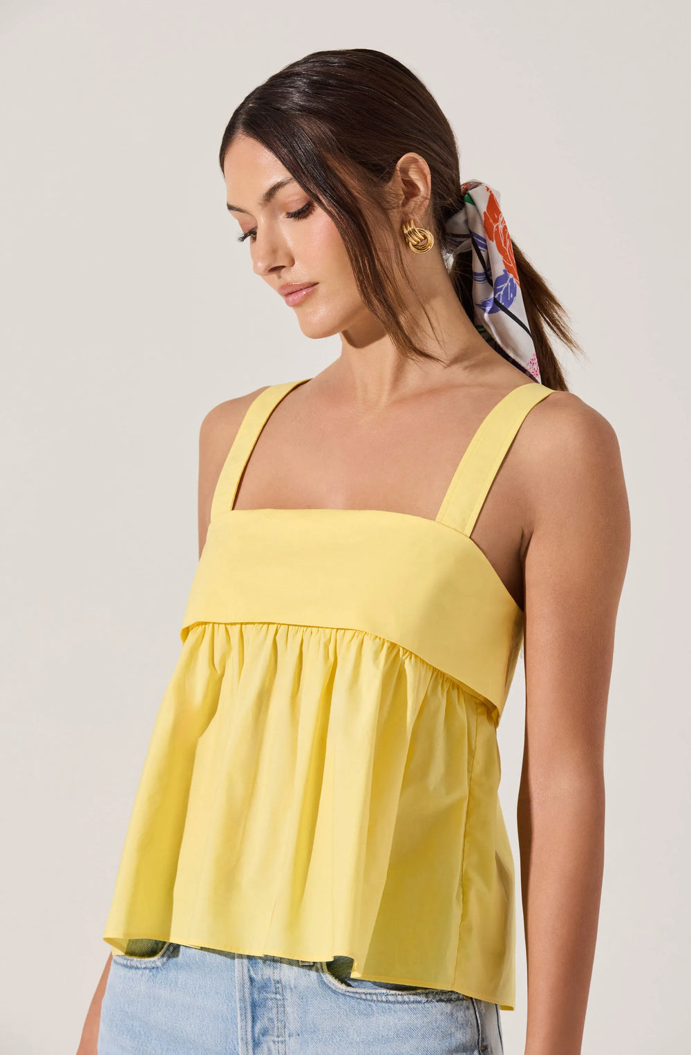 Lemon yellow