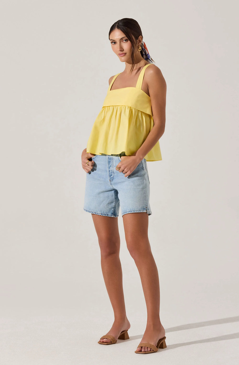 Lemon yellow