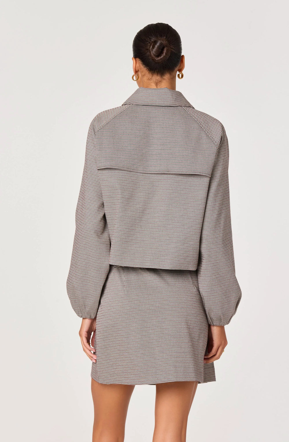 Black houndstooth