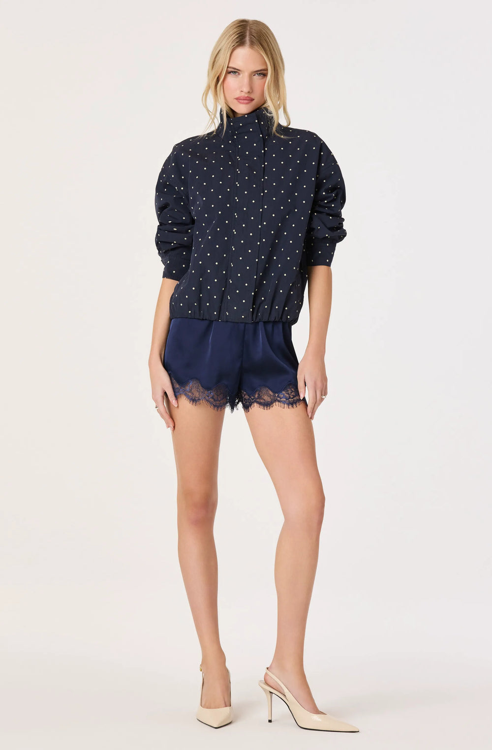 Navy cream dot